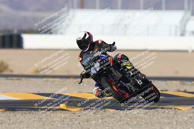 media/Dec-06-2024-CVMA Friday Practice (Fri) [[e1d1c5d4fc]]/4-Group 4 and Trackday/Session 2 (Turn 15)/